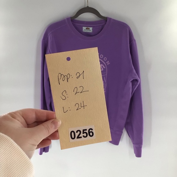 Ace to the Moon graphic sweatshirt - Size Medium - Picture 4 of 4